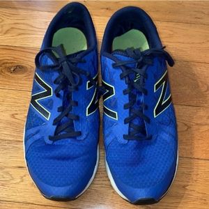 New Balance Speed Ride 690 v4 Men's 10.5 size
